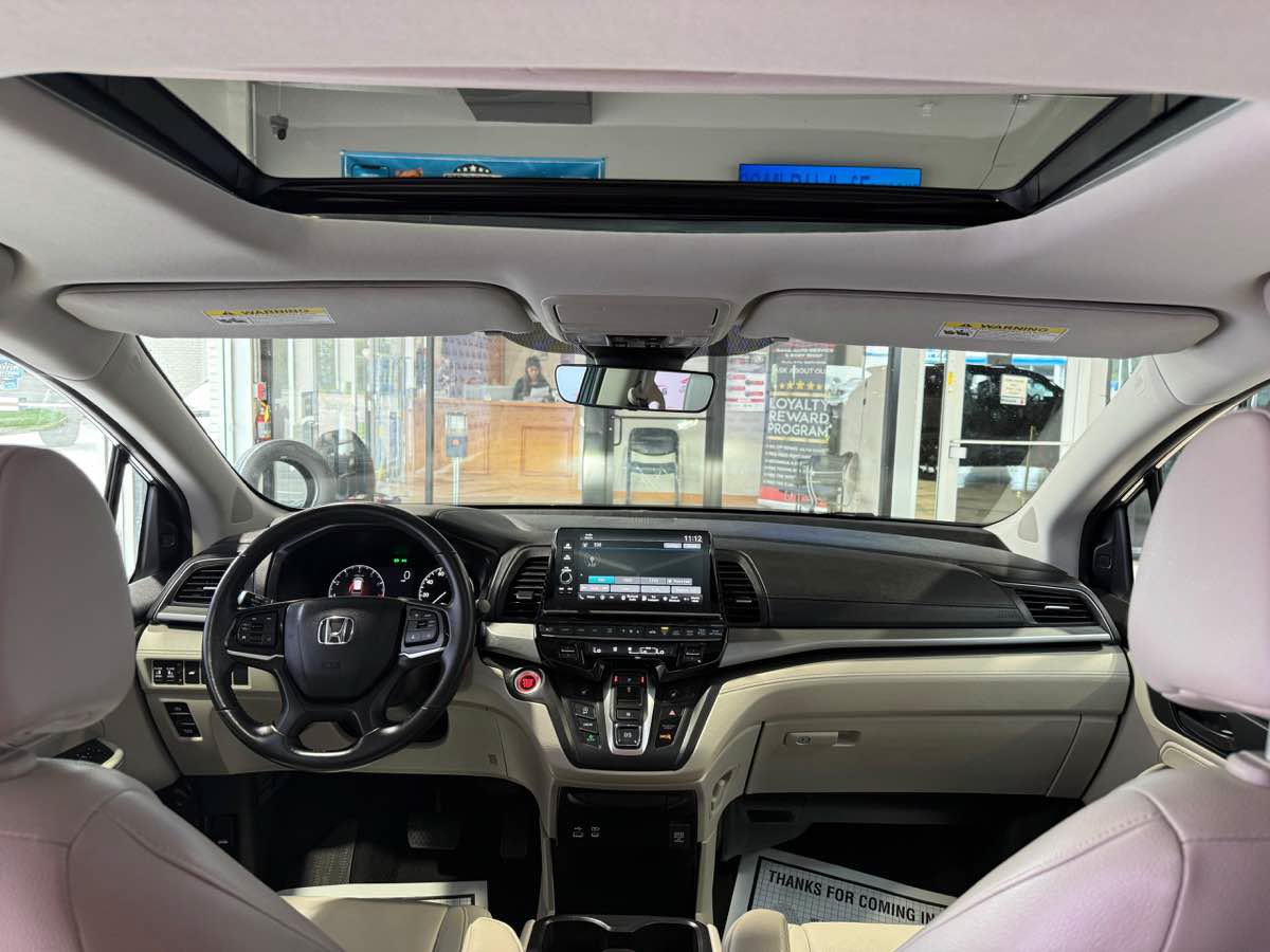 Used 2025 Honda Odyssey EX-L image 22