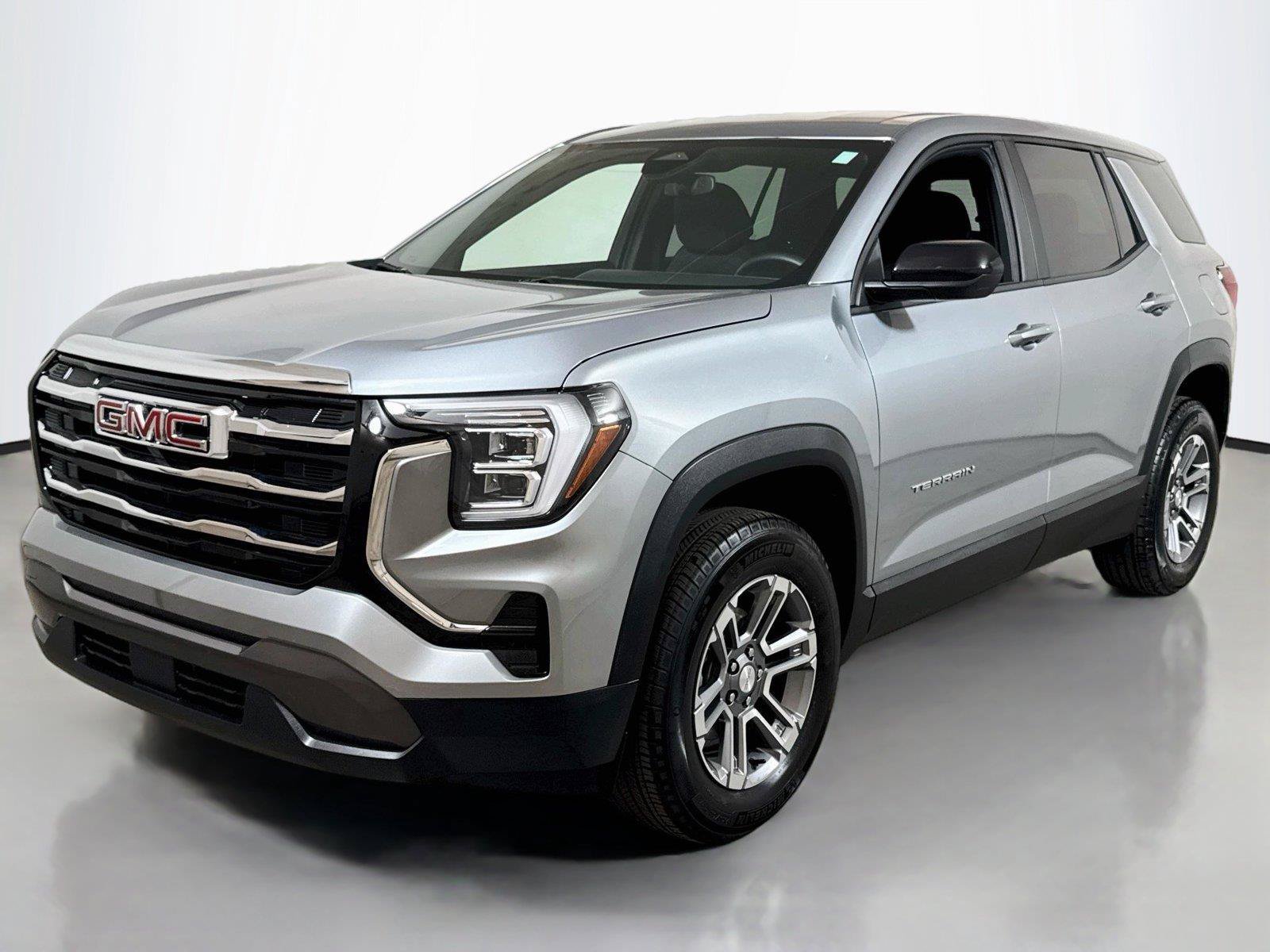 Certified 2026 GMC Terrain Elevation FWD image 1
