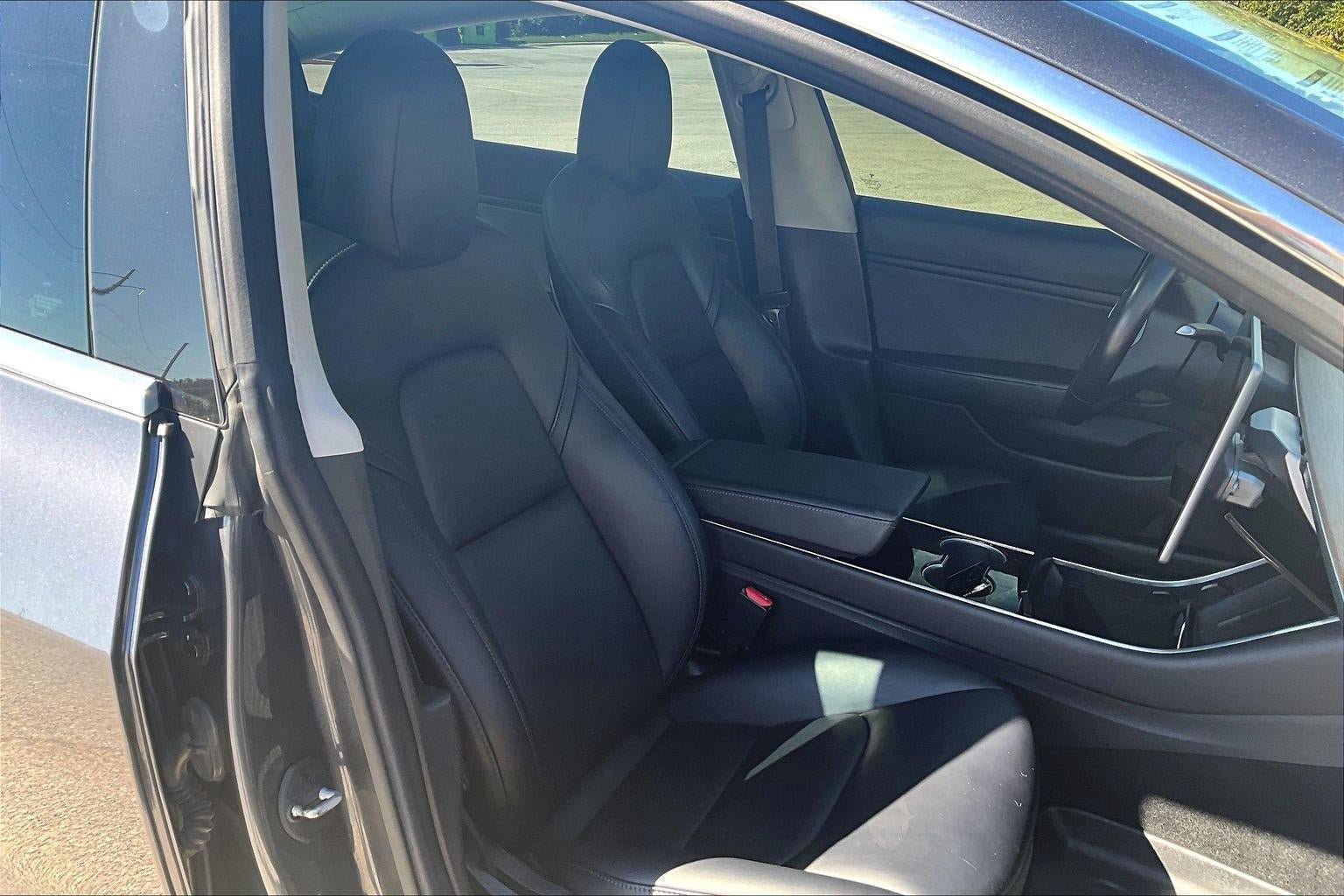 Used 2018 Tesla Model 3 Long Range AWD/4WD image 7