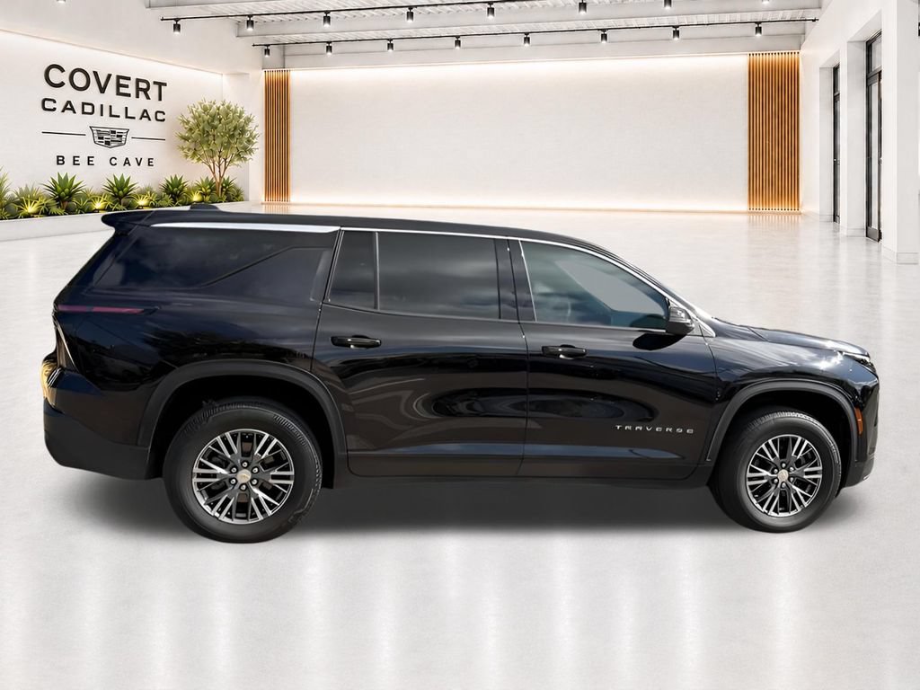 Used 2024 Chevrolet Traverse LS AWD/4WD image 14