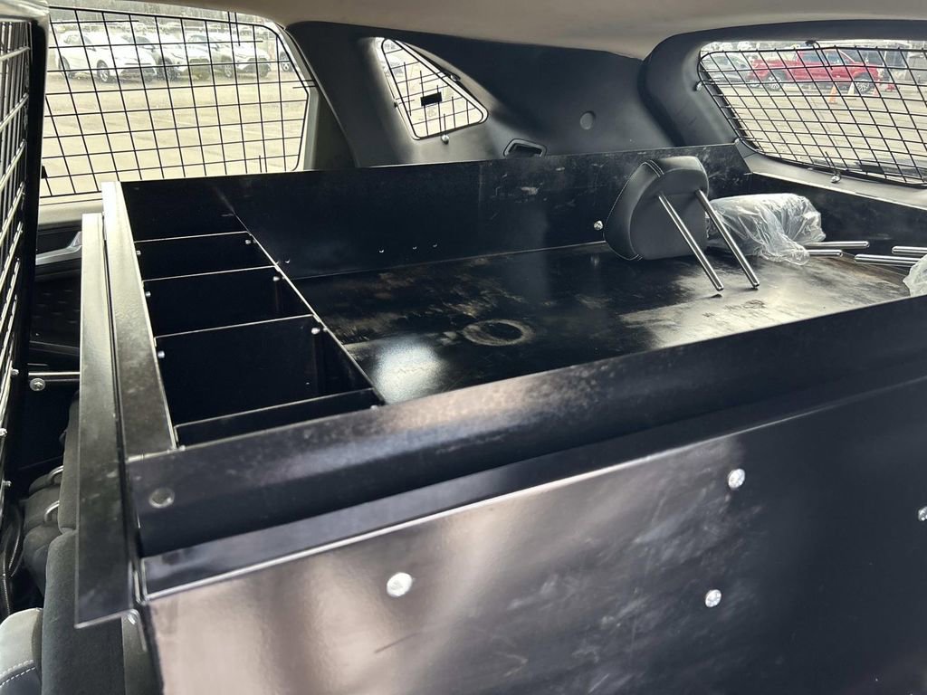 Used 2020 Ford Escape SE FWD image 23