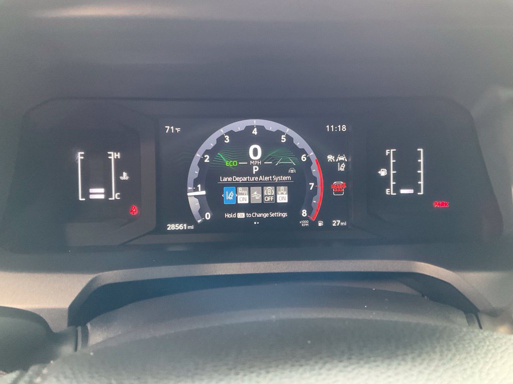 Certified 2025 Toyota 4Runner SR5 AWD/4WD image 14