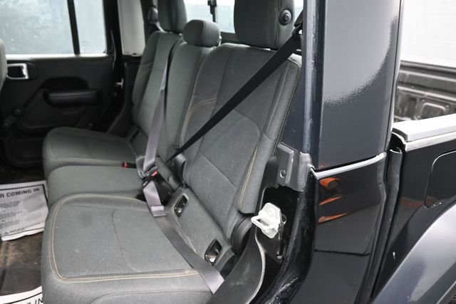 Used 2024 Jeep Gladiator Sport AWD/4WD image 10