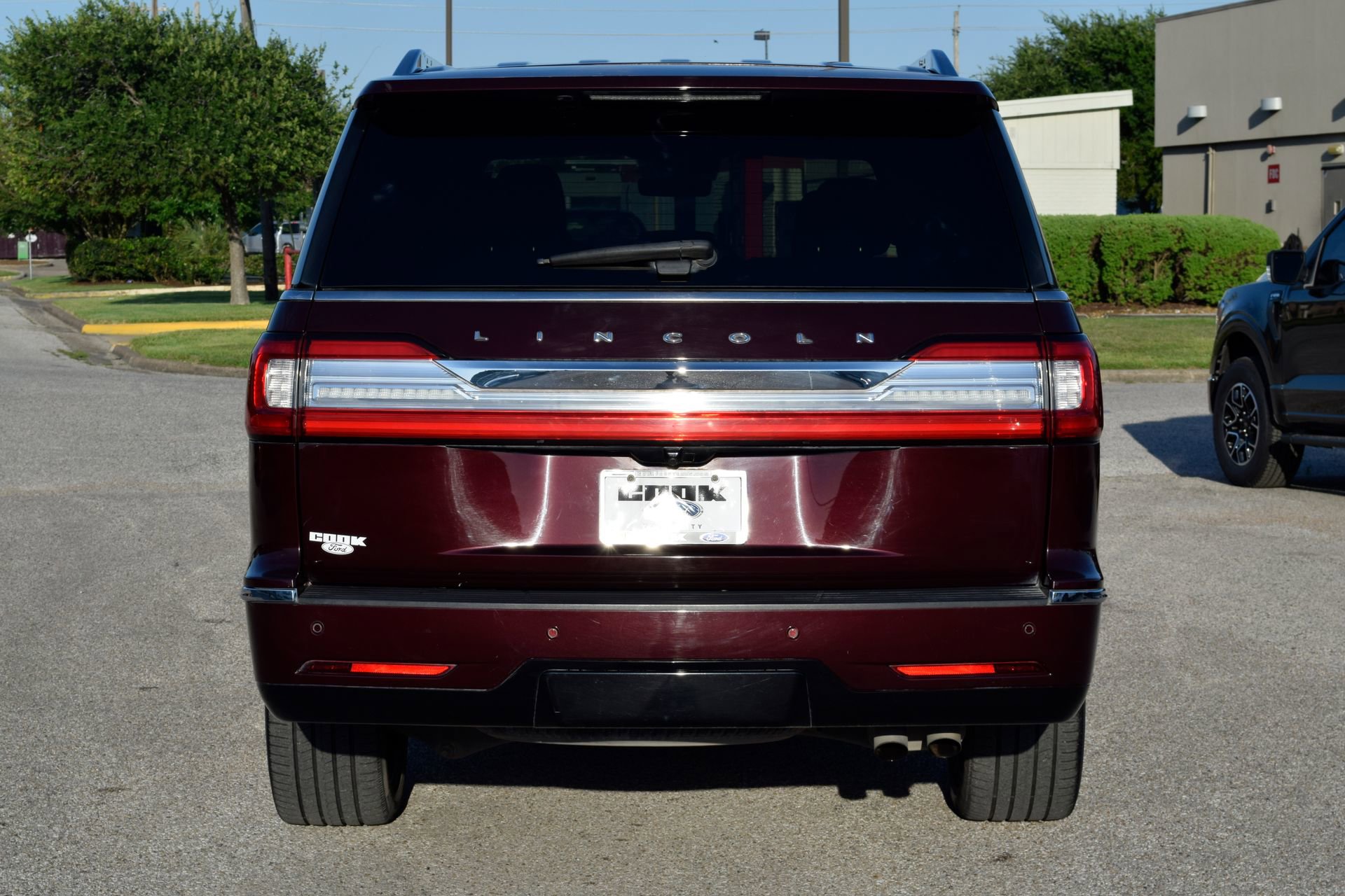 Used 2019 Lincoln Navigator L Reserve AWD/4WD image 5