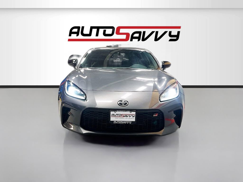 Used 2024 Toyota GR86 Premium image 2