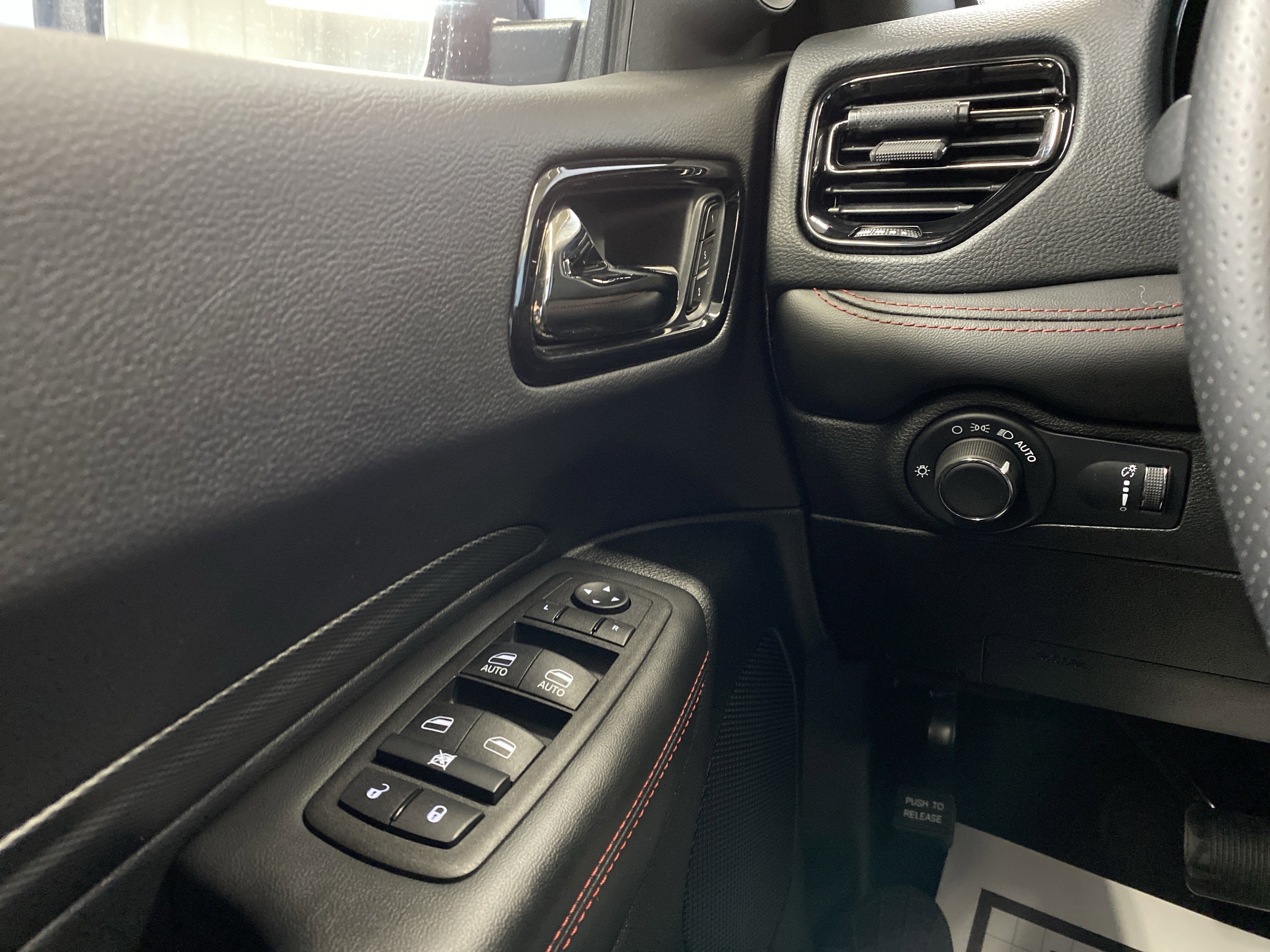 Certified 2025 Dodge Durango GT image 23