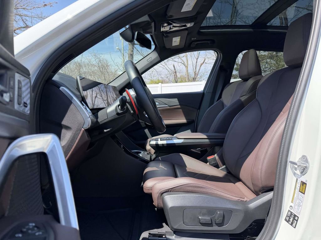 Used 2024 BMW X1 M35i w/ Premium Package AWD/4WD image 19