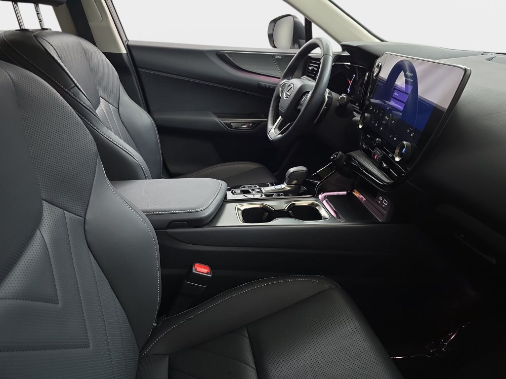 Used 2026 Lexus NX 450h+ AWD w/ Accessory Package (2T) image 9