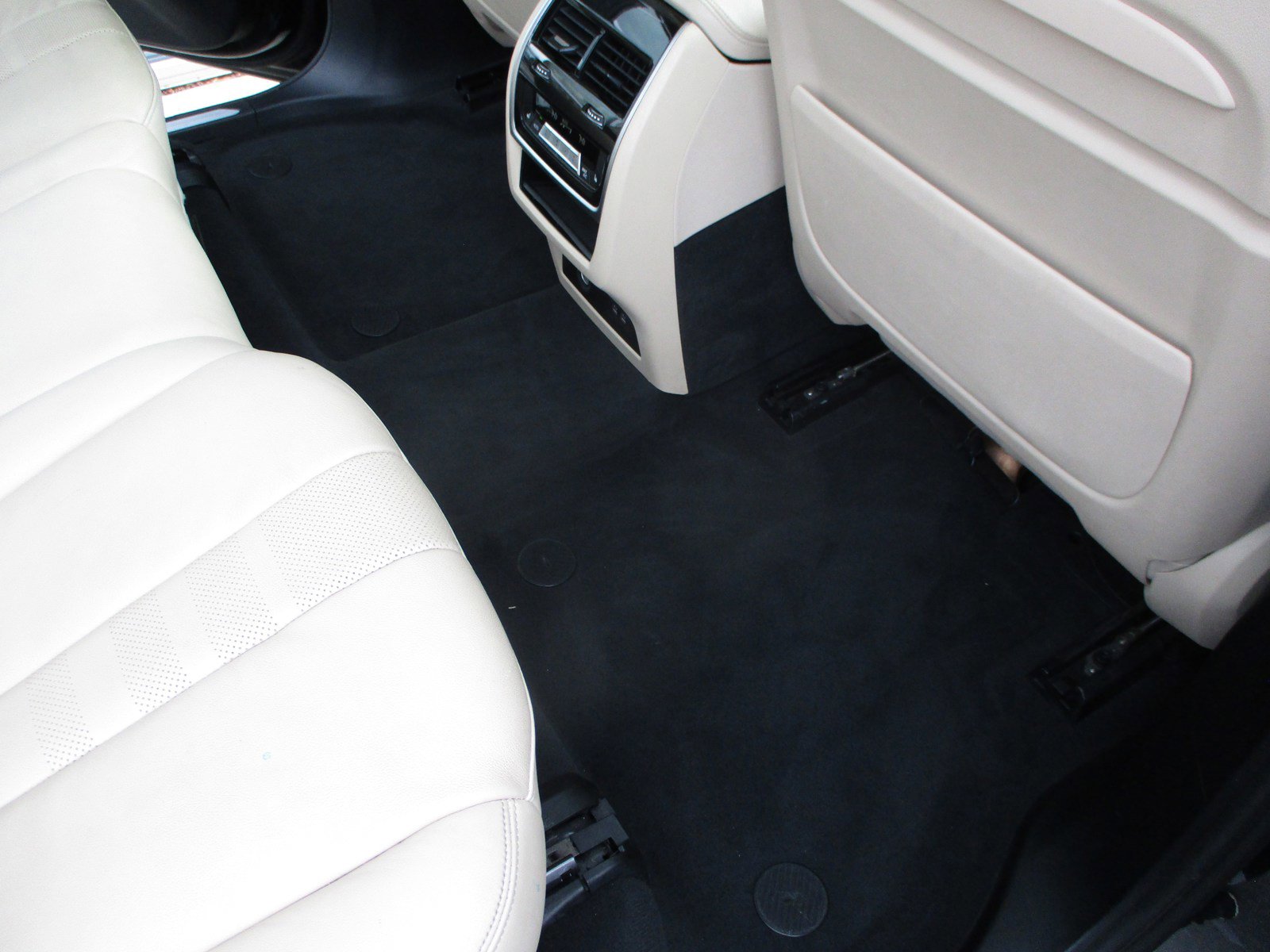 Used 2021 BMW X7 xDrive40i image 24