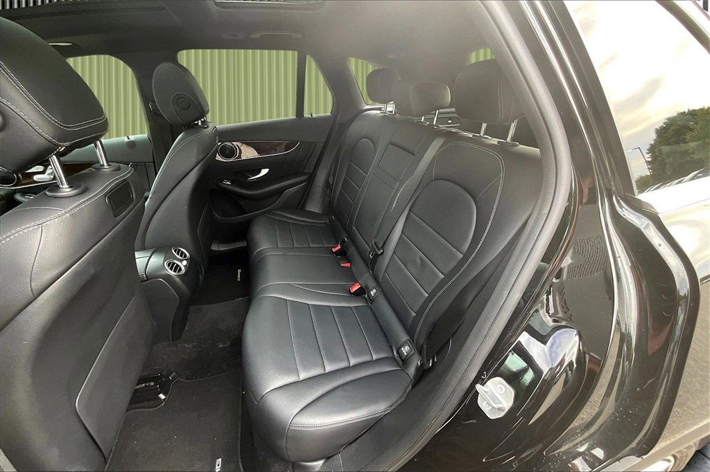 Used 2019 Mercedes-Benz GLC 300 4MATIC image 25