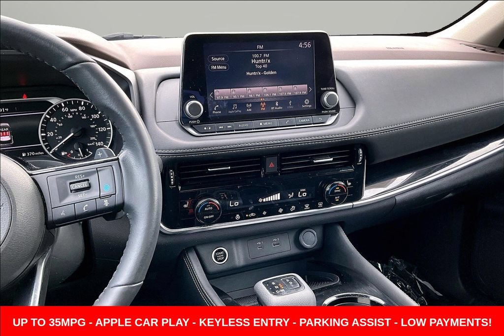 Used 2023 Nissan Rogue SL FWD image 9