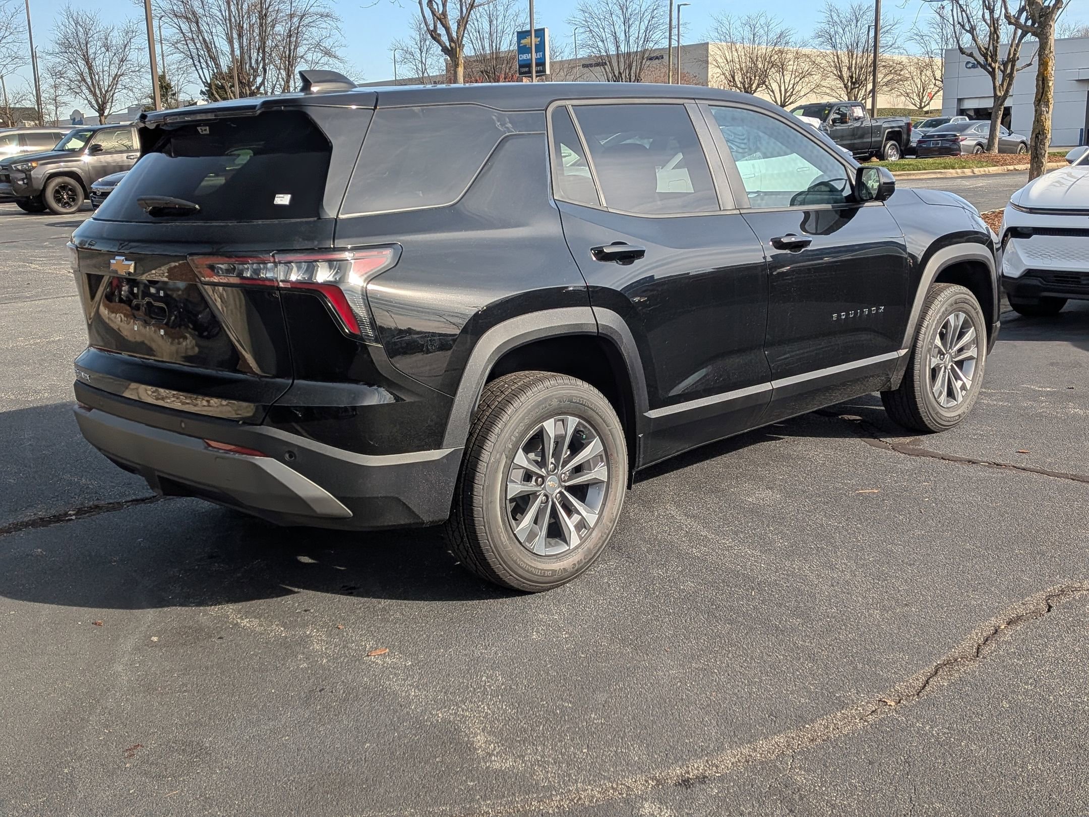 New 2026 Chevrolet Equinox LT w/ Safety and Technology Package image 8
