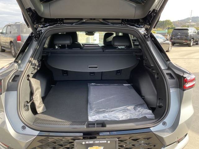 New 2026 Chevrolet Equinox EV RS image 25