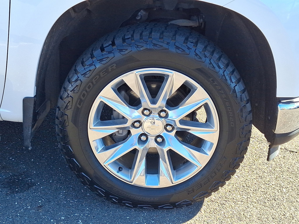 Used 2019 Chevrolet Silverado 1500 LTZ w/ LTZ Premium Package image 9