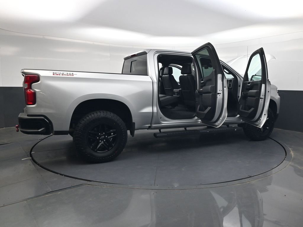 Used 2019 Chevrolet Silverado 1500 LT Trail Boss AWD/4WD image 30