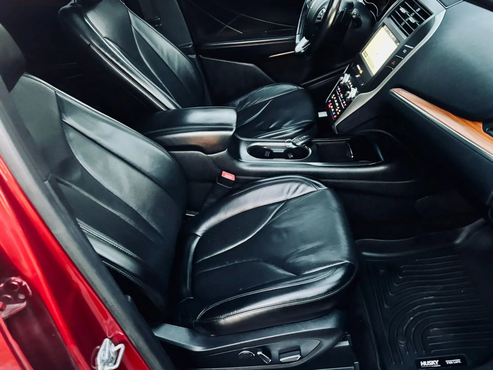 Used 2017 Lincoln MKC Reserve w/ Lincoln MKC Climate Package image 22