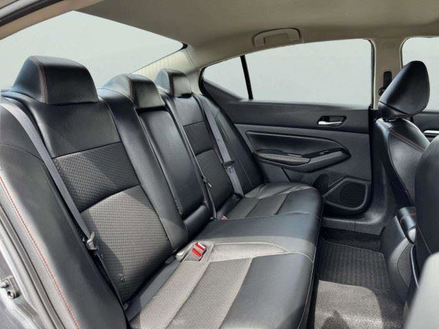 Used 2023 Nissan Altima 2.5 SR FWD image 42