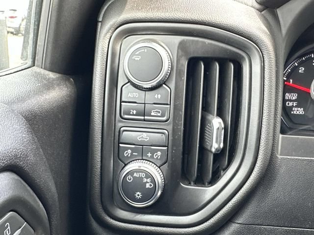 Used 2022 GMC Sierra 1500 Pro w/ Pro Value Package AWD/4WD image 17