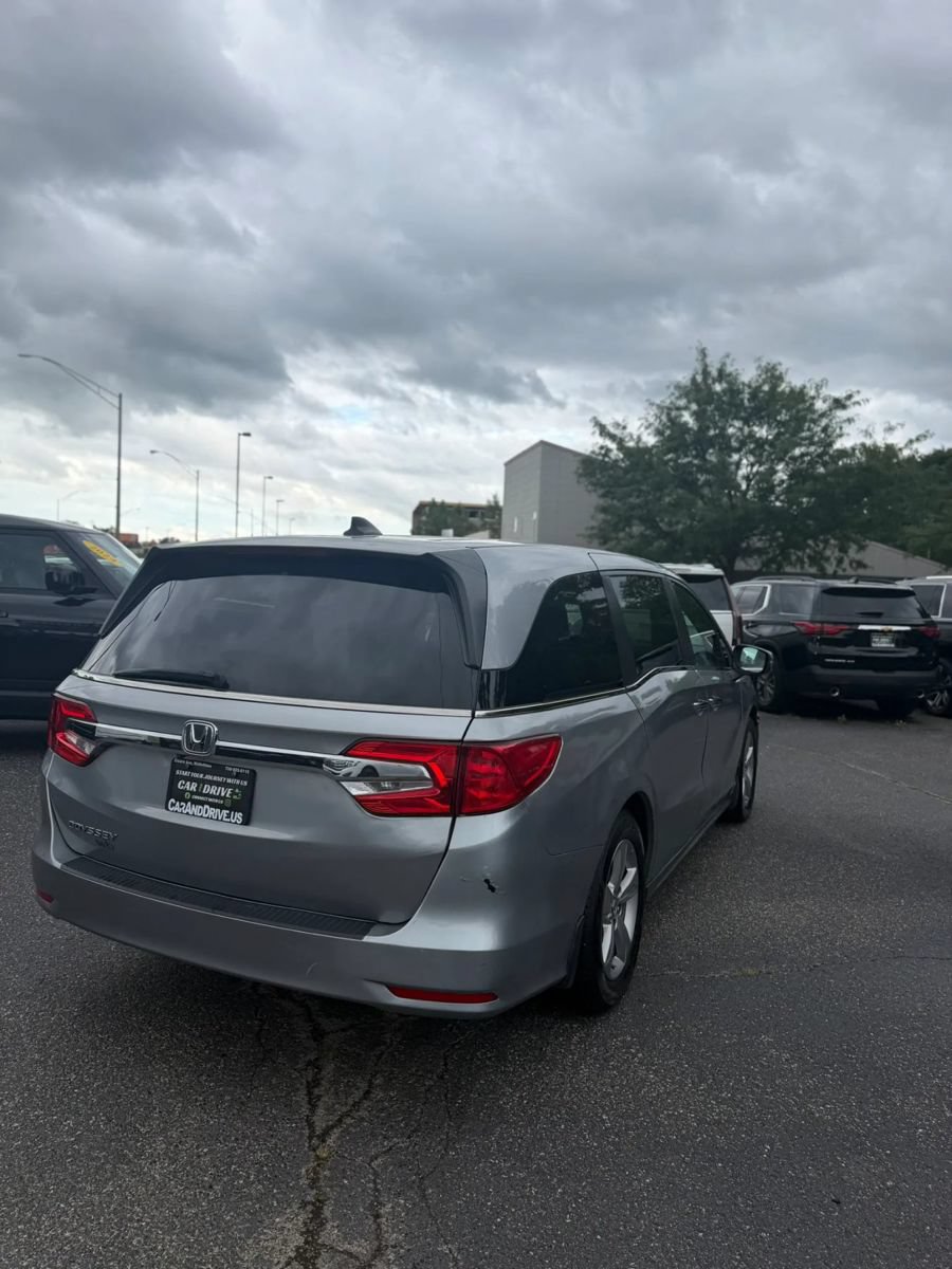 Used 2019 Honda Odyssey EX-L image 5