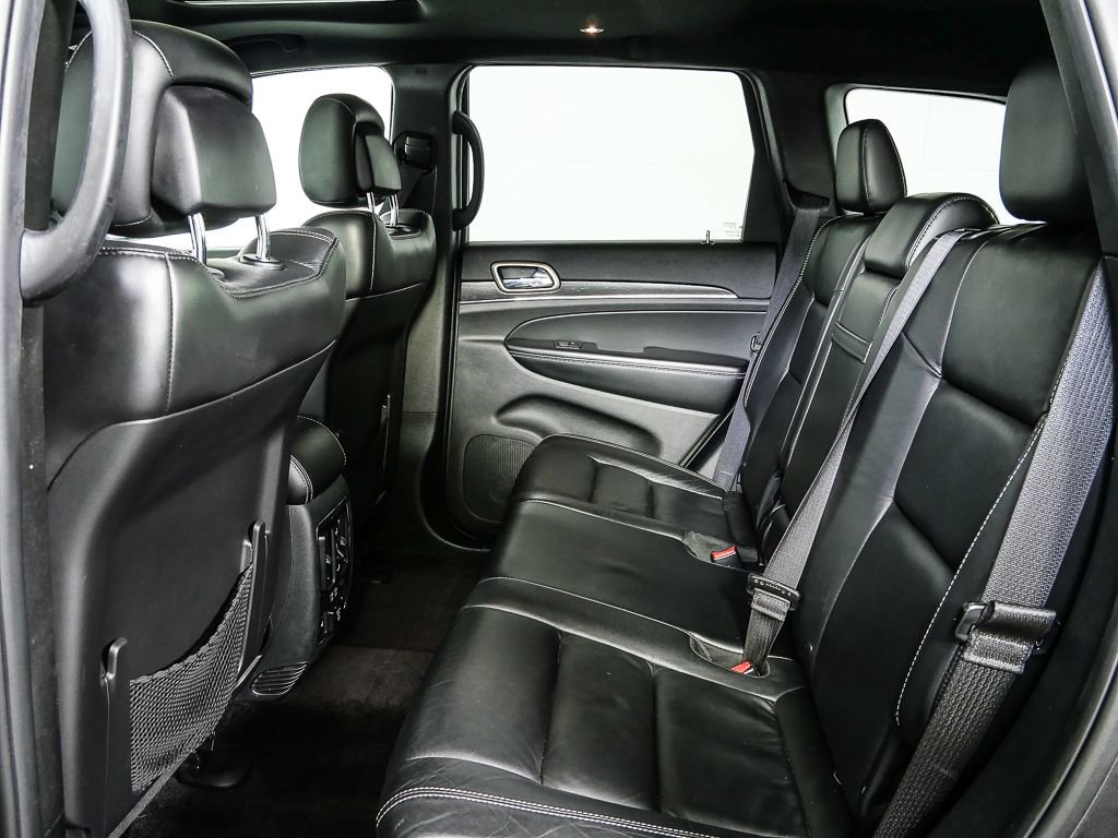 Used 2017 Jeep Grand Cherokee Limited AWD/4WD image 17