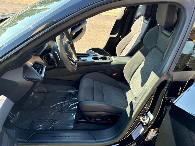 Used 2023 Audi e-tron GT Premium Plus AWD/4WD image 10