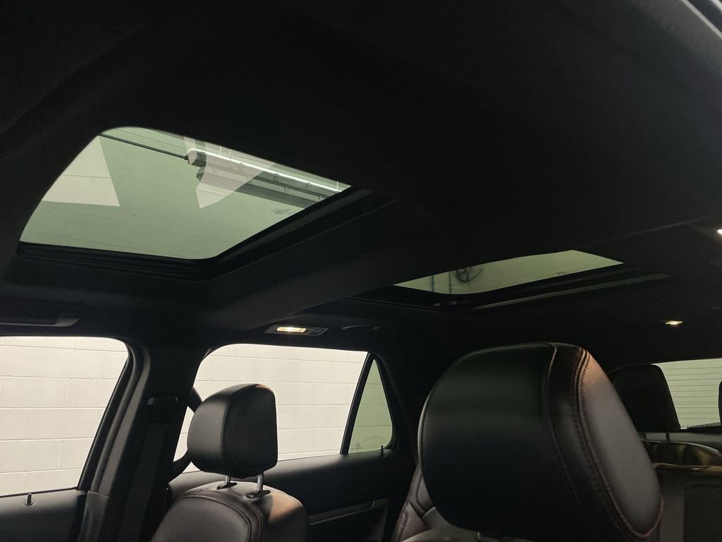 Used 2016 Ford Explorer Sport w/ Equipment Group 401A image 13