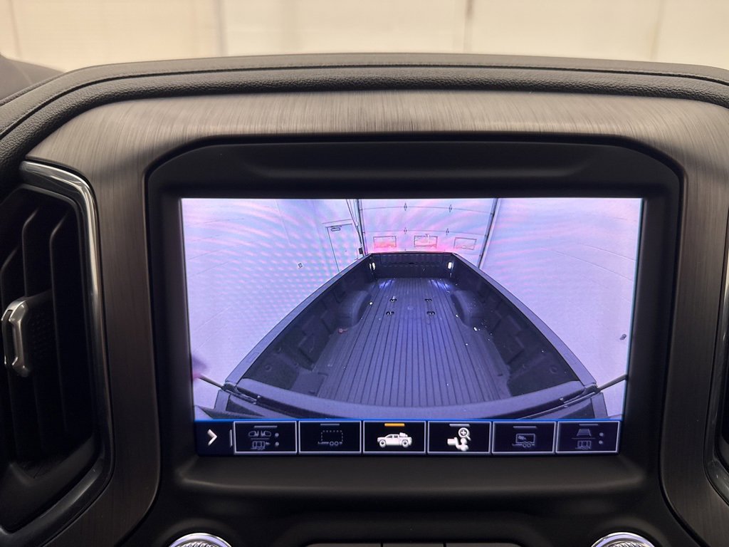 Used 2020 GMC Sierra 3500 Denali w/ Denali Ultimate Package image 39