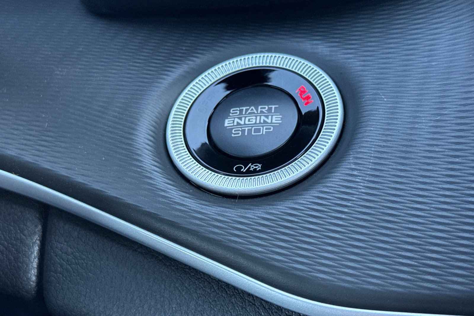 New 2025 Jeep Grand Cherokee L Altitude image 20