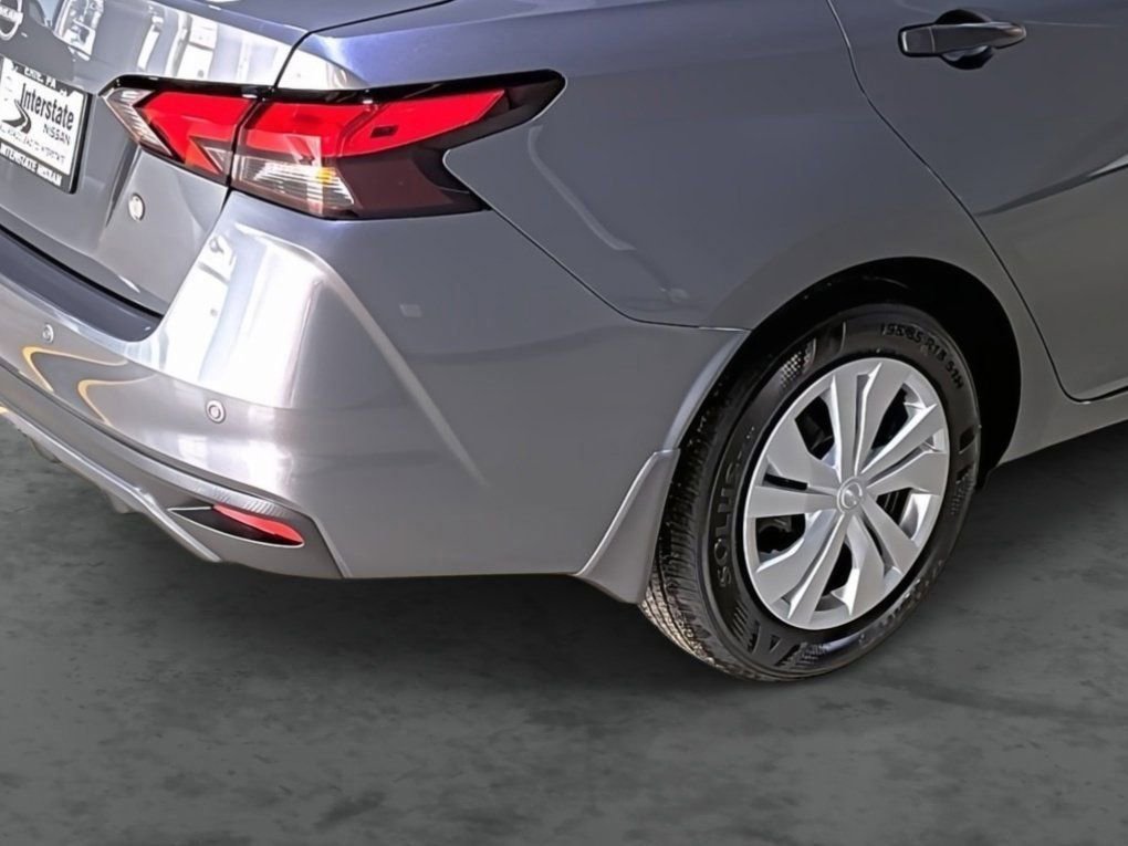 Used 2025 Nissan Versa S w/ Trunk Package image 13