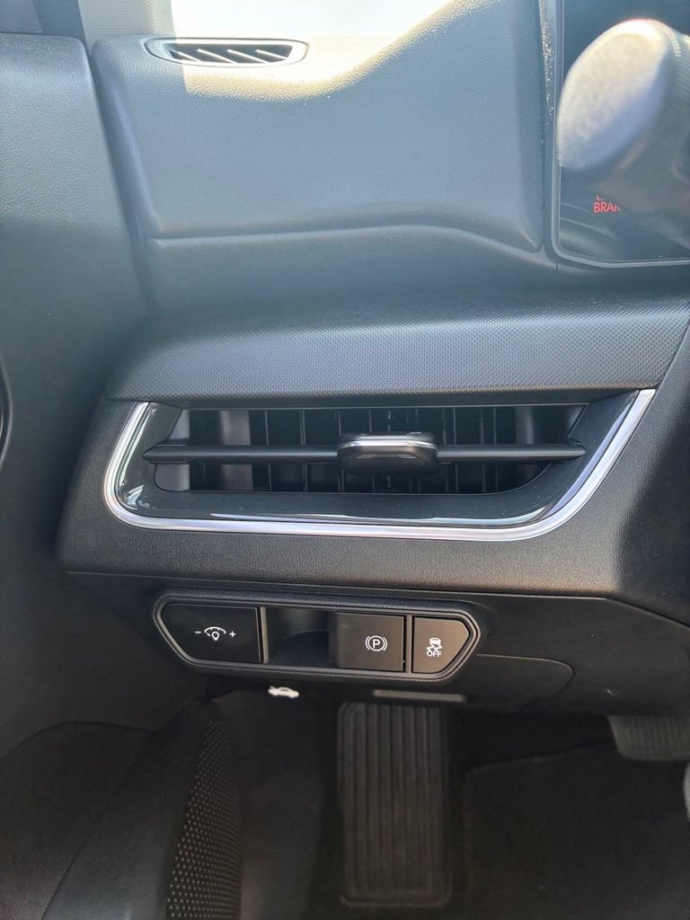 Used 2025 Kia K4 EX FWD image 31