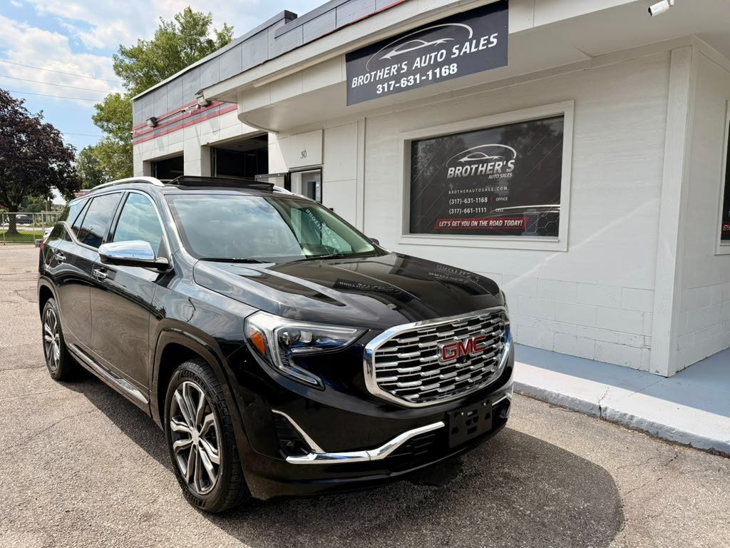 Used 2019 GMC Terrain Denali w/ Advanced Safety Package FWD image 6