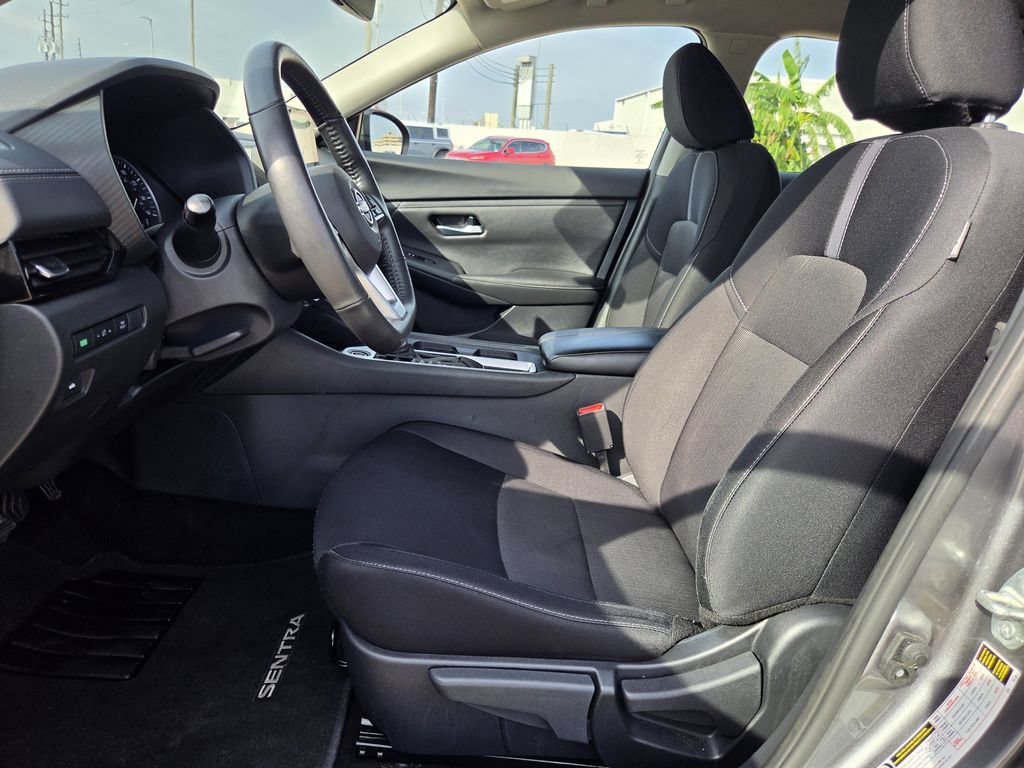 Used 2025 Nissan Sentra SV w/ All-Weather Package FWD image 26