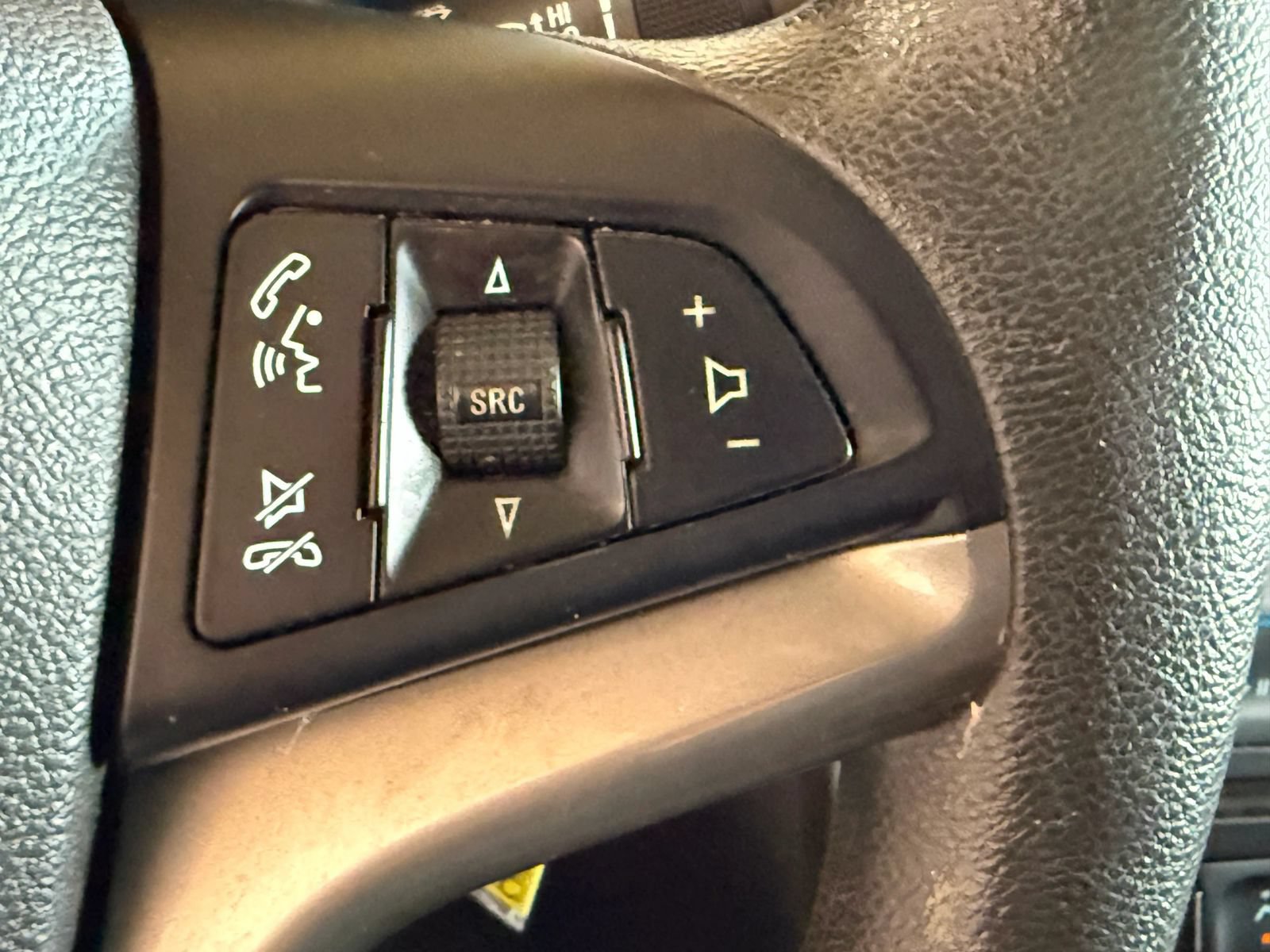 Used 2016 Chevrolet Malibu LT FWD image 19