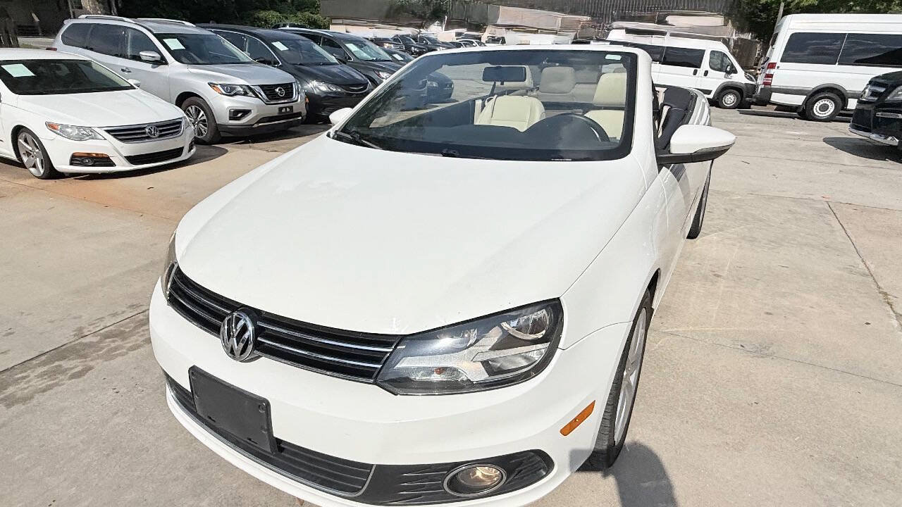 Used 2012 Volkswagen Eos Komfort FWD image 8