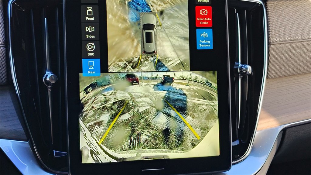 New 2026 Volvo XC90 B6 Plus image 21