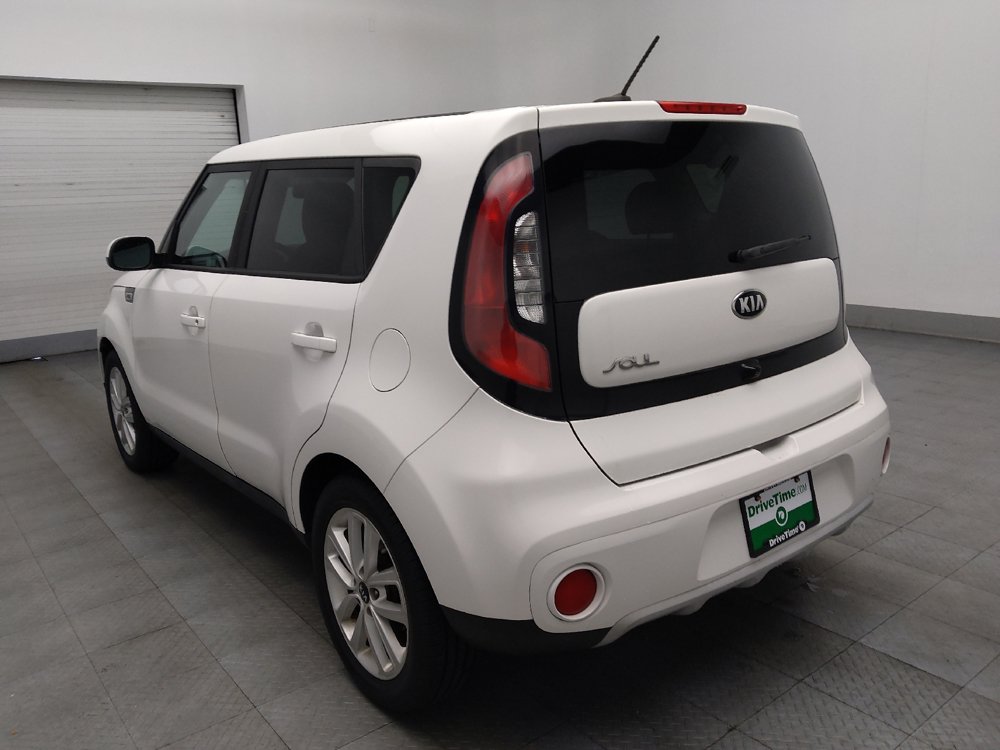 Used 2019 Kia Soul + FWD image 5