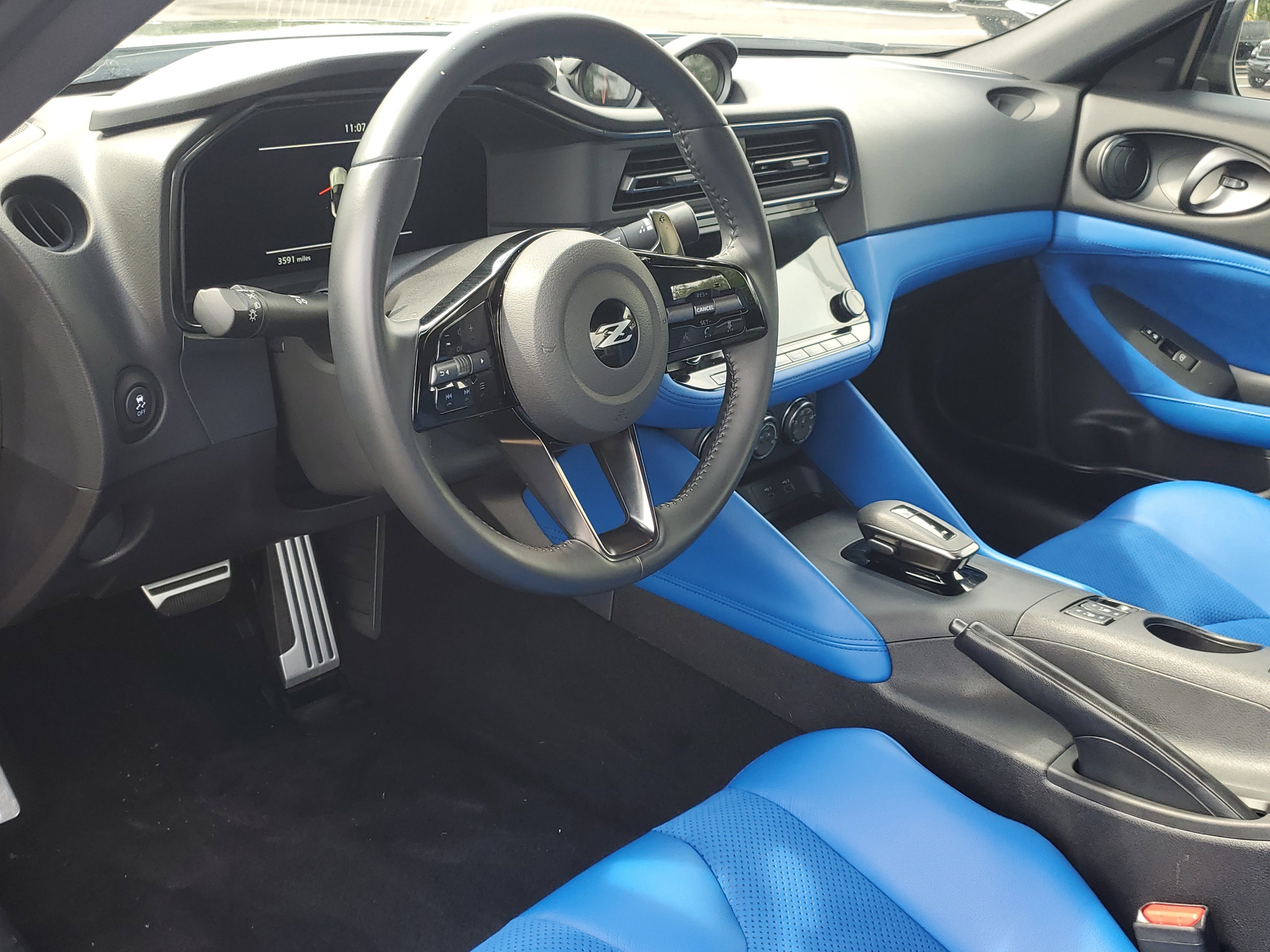 Used 2024 Nissan Z Performance w/ Floor Mat Package RWD image 10