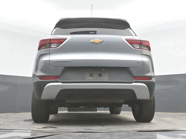 Used 2023 Chevrolet TrailBlazer LT FWD image 32