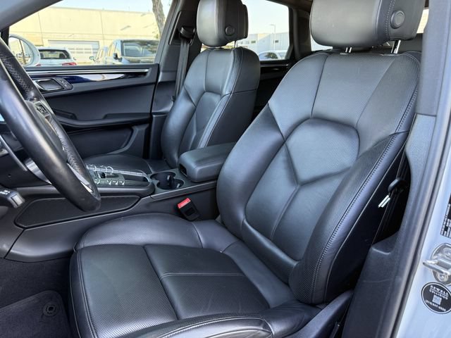 Used 2021 Porsche Macan S AWD/4WD image 21