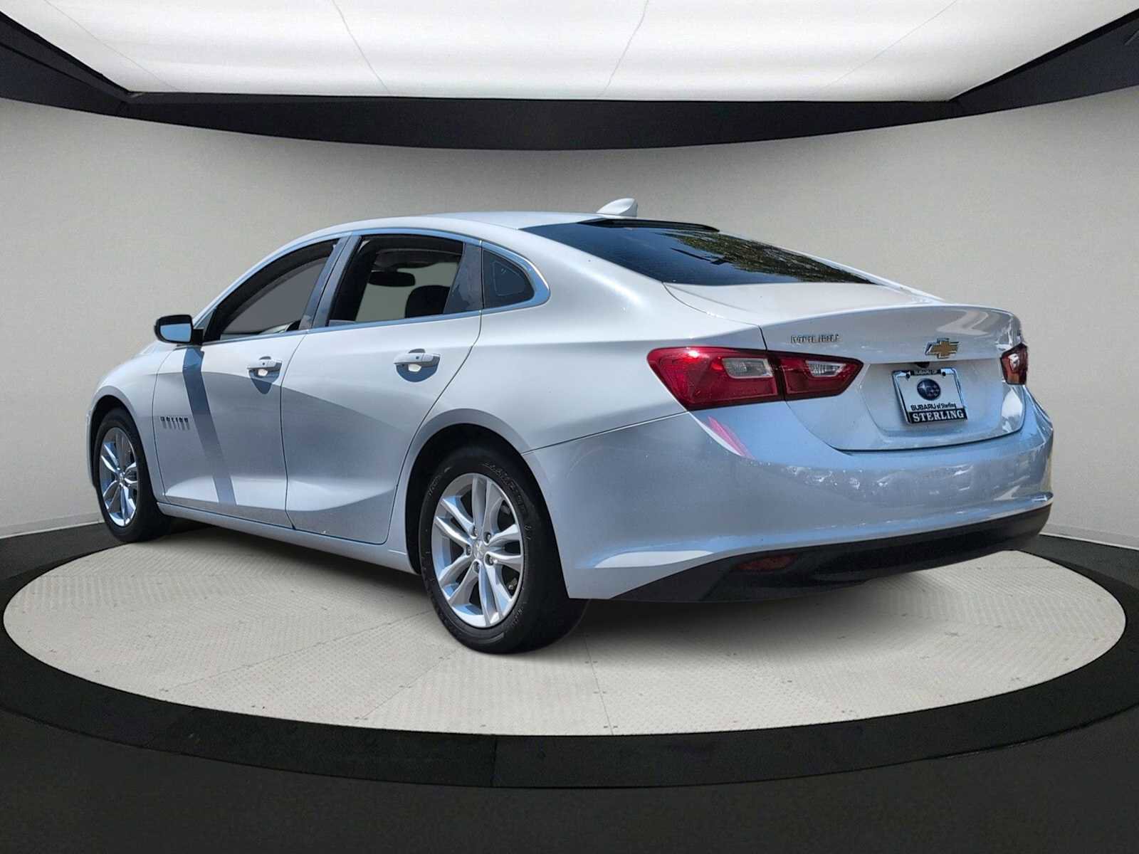 Used 2016 Chevrolet Malibu LT FWD image 6