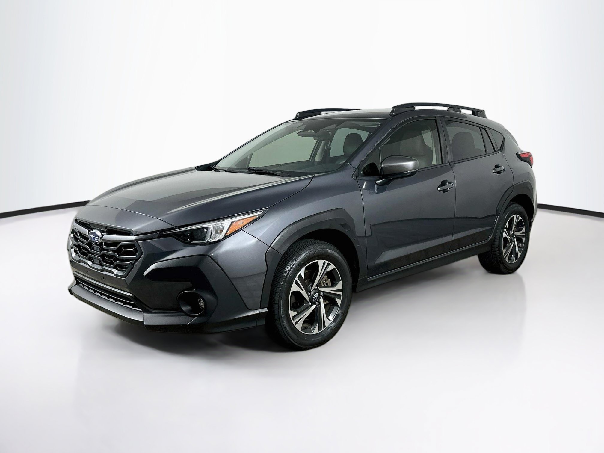 Used 2024 Subaru Crosstrek 2.0i Premium w/ Crosstrek Mirror Package AWD/4WD image 3