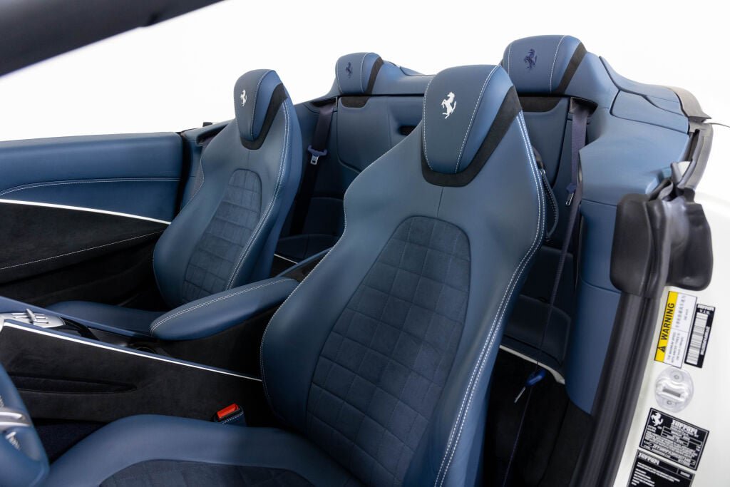 Certified 2024 Ferrari Roma Spider RWD image 40