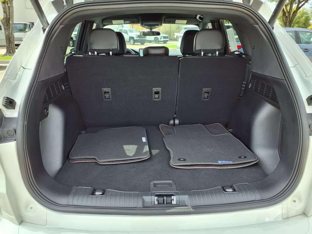 Used 2023 Ford Escape ST-Line FWD image 9