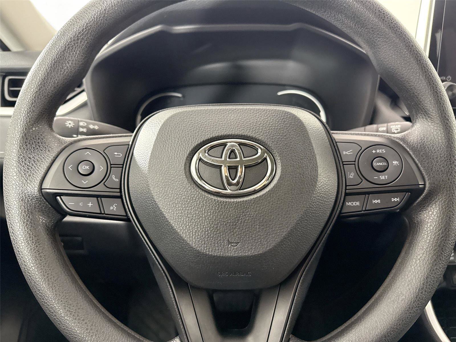 Certified 2025 Toyota RAV4 XLE AWD/4WD image 16