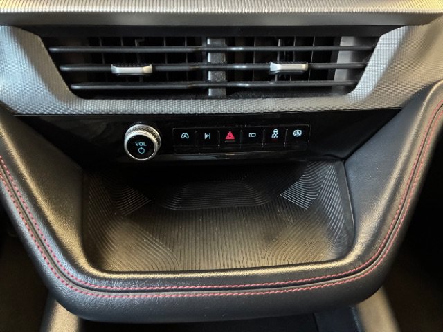 Used 2025 Ford Explorer ST-Line w/ ST-Line Street Pack AWD/4WD image 19