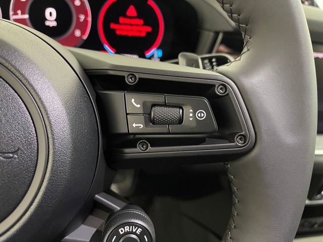 New 2026 Porsche Cayenne Coupe image 38