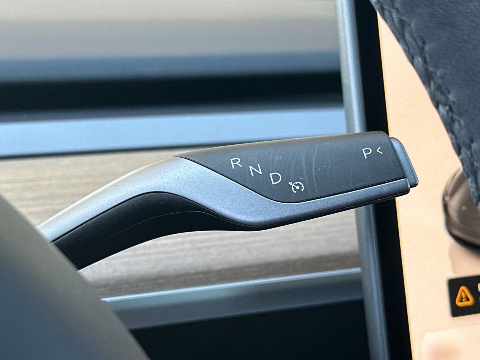 Used 2023 Tesla Model 3 Standard Range image 21