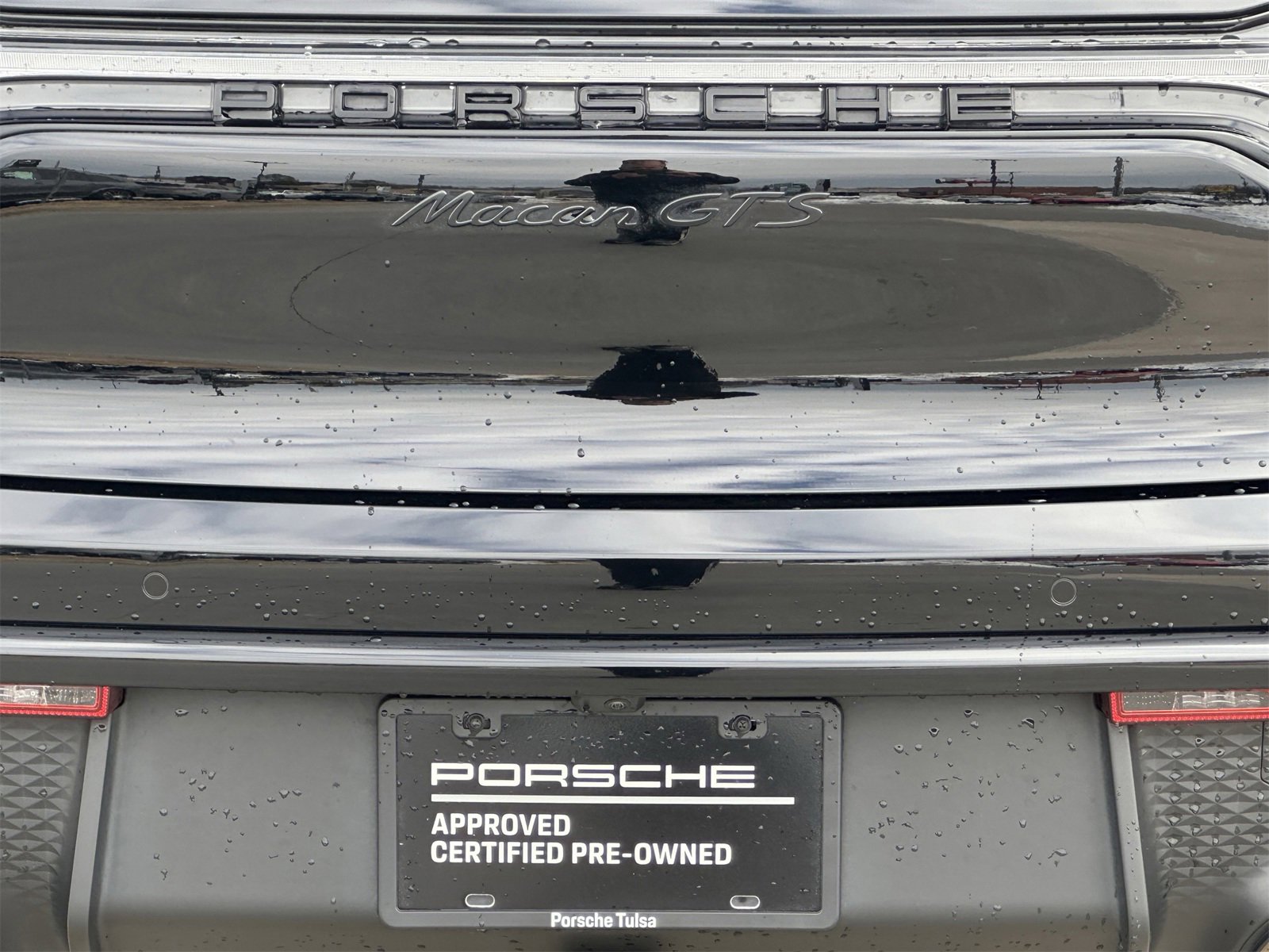 Certified 2024 Porsche Macan GTS image 14