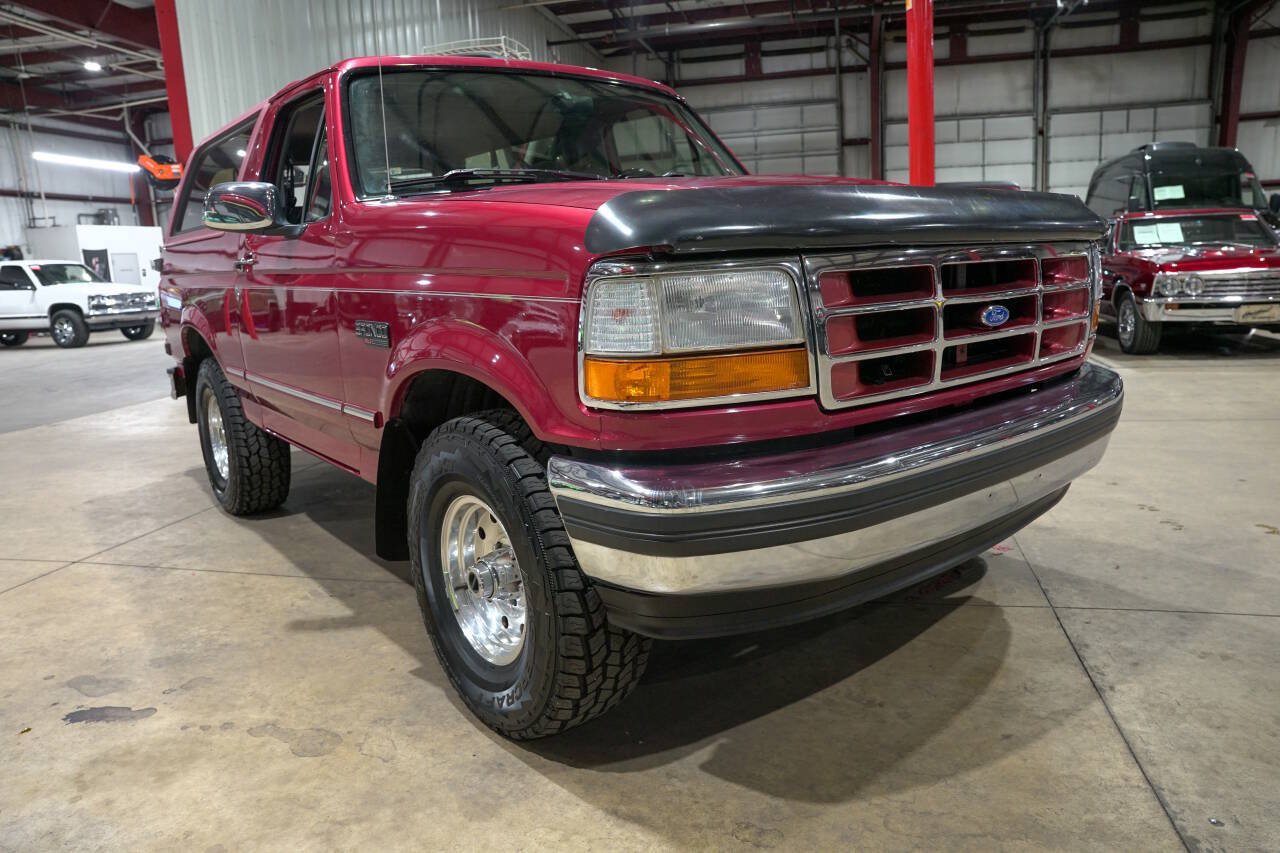 Used 1995 Ford Bronco XLT AWD/4WD image 12