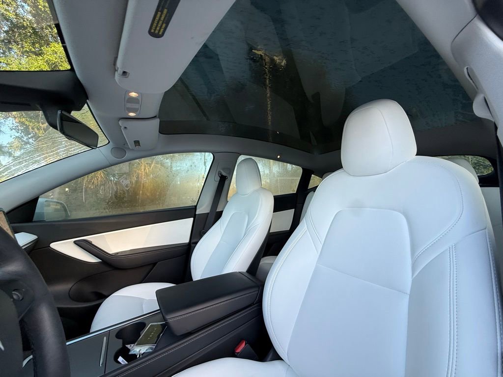 Used 2022 Tesla Model Y Performance image 20